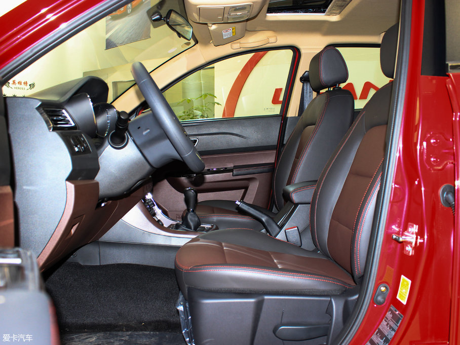 2017���~�� 1.8L �քӾ�Ӣ��