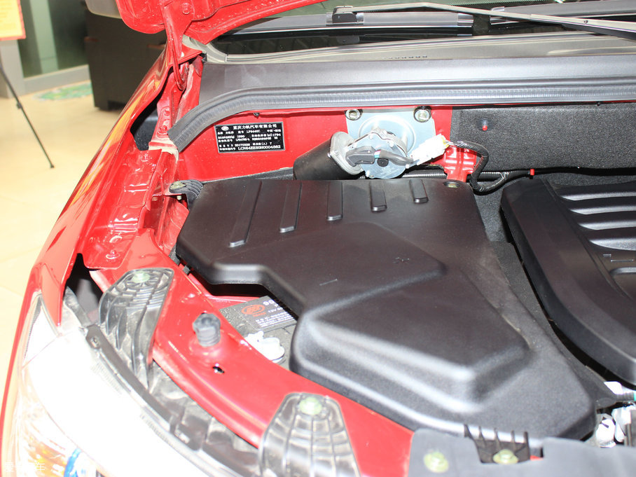 2017���~�� 1.8L �քӾ�Ӣ��