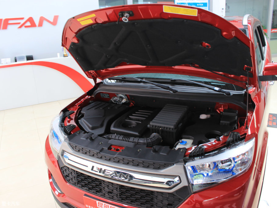 2017���~�� 1.8L �քӾ�Ӣ��