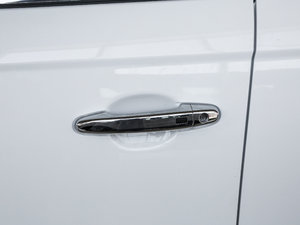 2017��1.8L �քӾ�Ӣ�� �������^