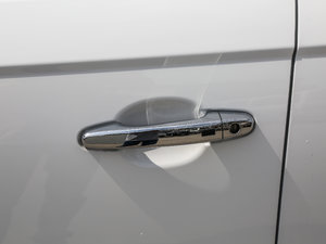 2017��1.8L �քӾ�Ӣ�� �������^