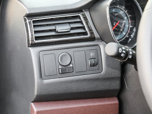 2017��1.8L �քӾ�Ӣ�� �п؅^(q��)