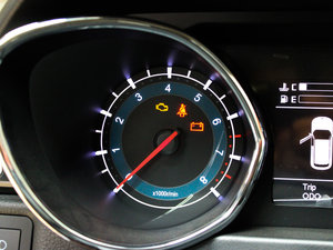 2017��1.8L �քӾ�Ӣ�� �п؅^