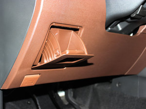 2017��1.8L �քӾ�Ӣ�� �п؅^