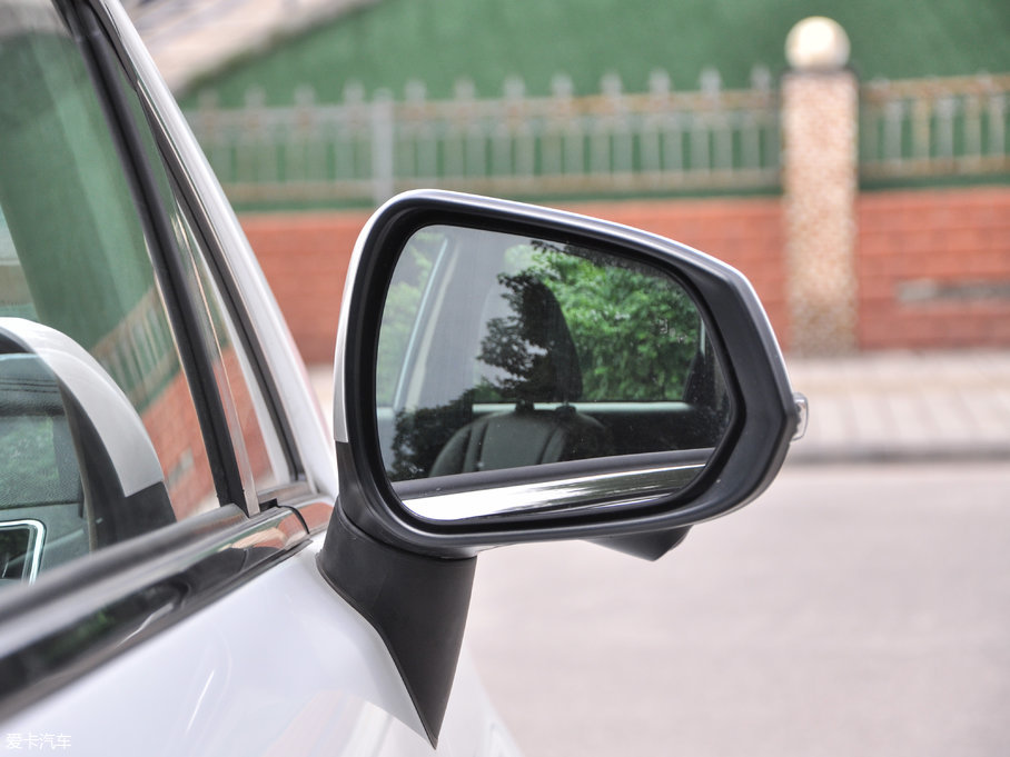 2017��܎�� 1.5T �ԄӺ��A��