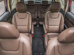 2017款1.5T 自动舒适型 空间座椅
