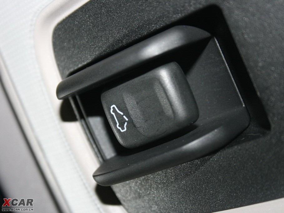 2010���֠���S40 2.0 �քӻ�����