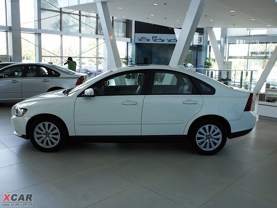 2010���֠���S40 2.0L �Ԅ�(d��ng)���а�