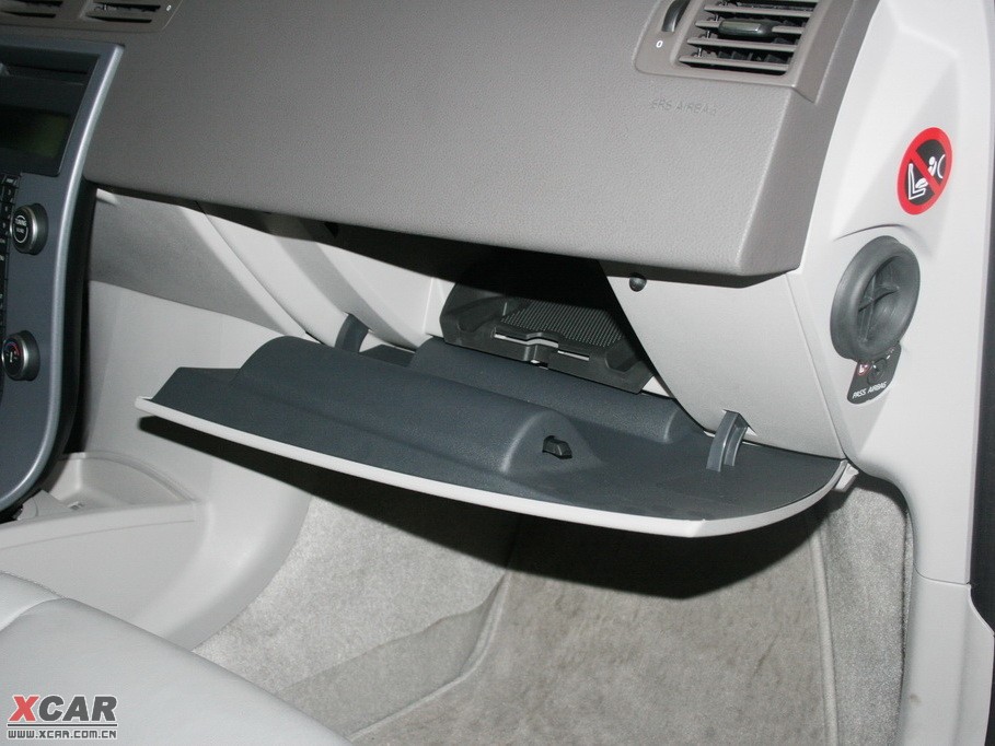 2010���֠���S40 2.0 �ք�(d��ng)������