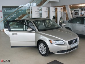 2010��2.0L �Ԅ����Ű� ���w���^