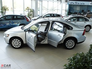 2010��2.0L �Ԅ����а� ���w���^