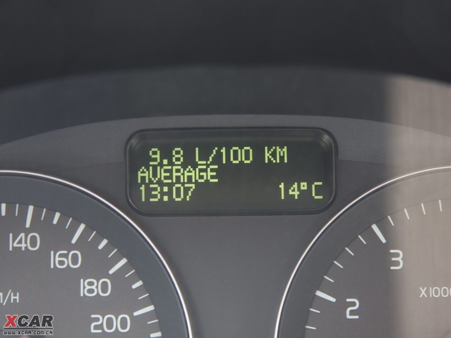 2010���֠���S40 