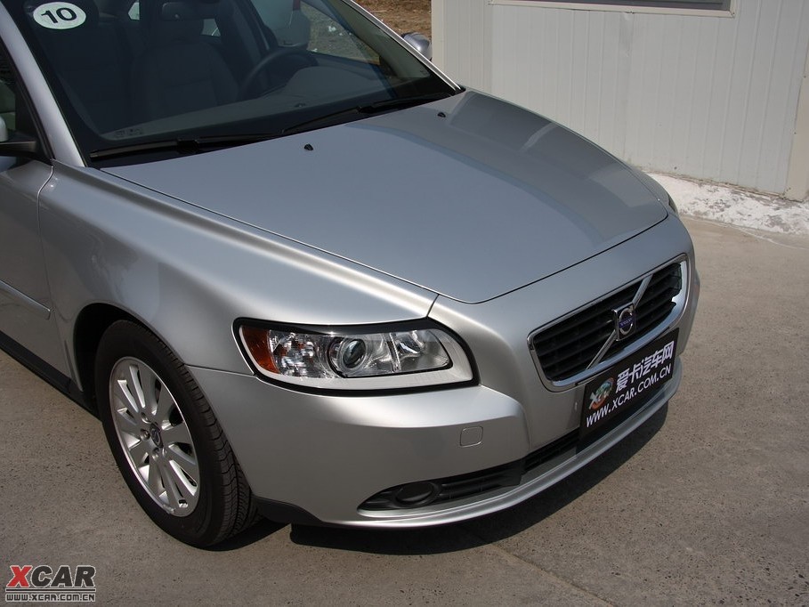 2010���֠���S40 