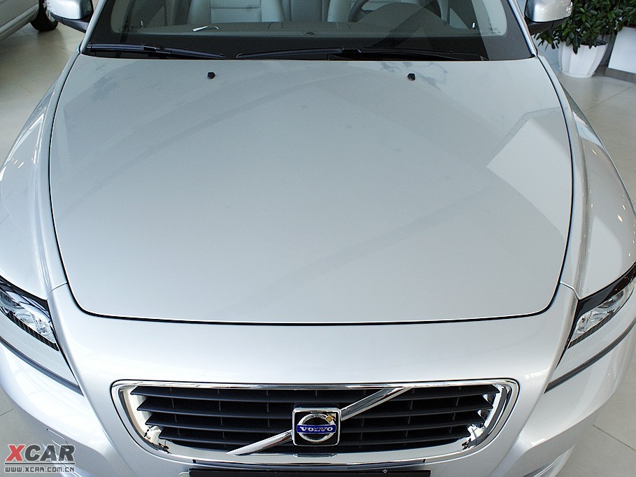 2010���֠���S40 2.0L �Ԅ����а�