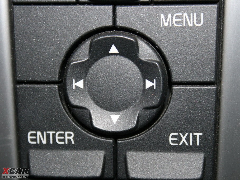 2010���֠���S40 2.0L �Ԅ�(d��ng)���Ű�