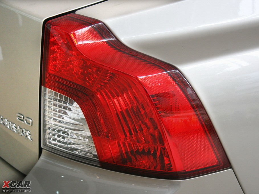 2010���֠���S40 2.0L �Ԅ����Ű�