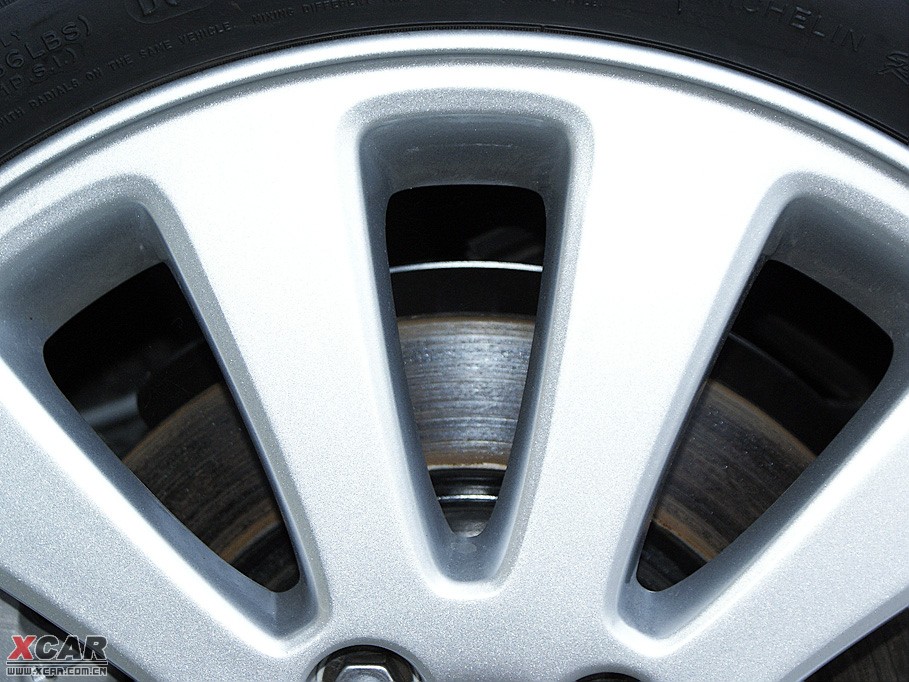 2010���֠���S40 2.0L �Ԅ����а�