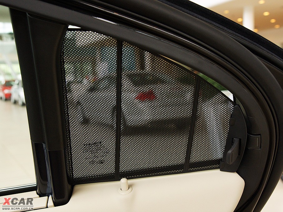 2009���֠���S80L T6 �����