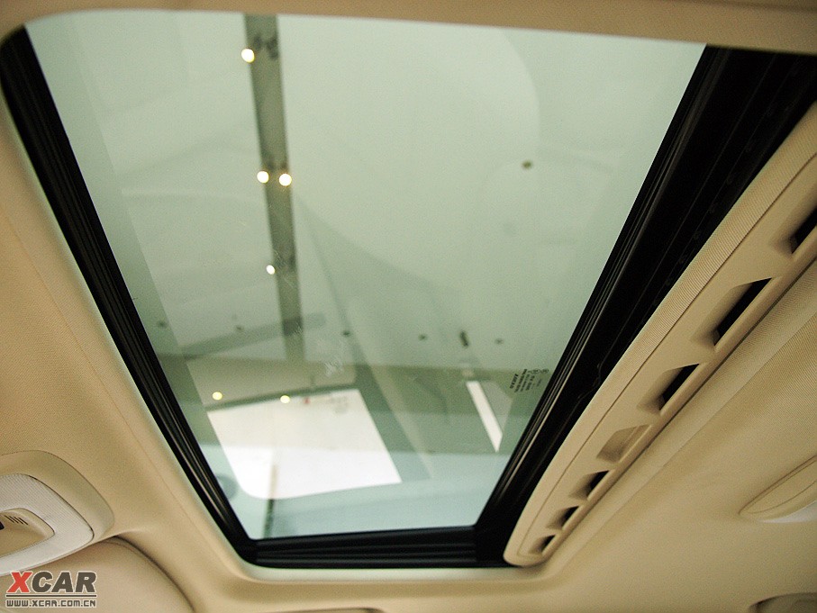 2009���֠���S80L T6 �����