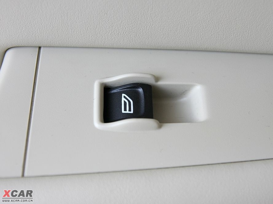 2009���֠���S80L T6 �����