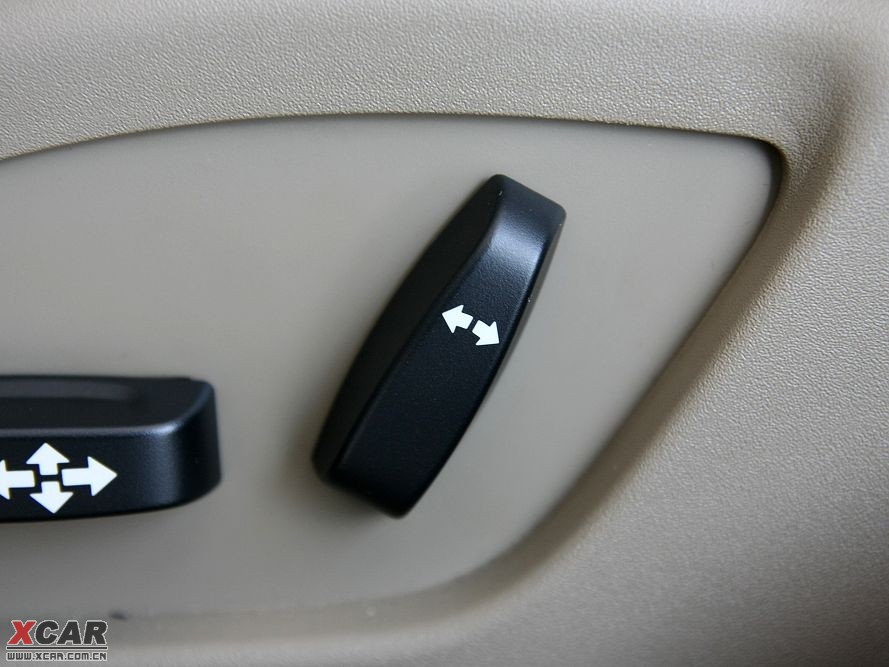 2009���֠���S80L T6 �����