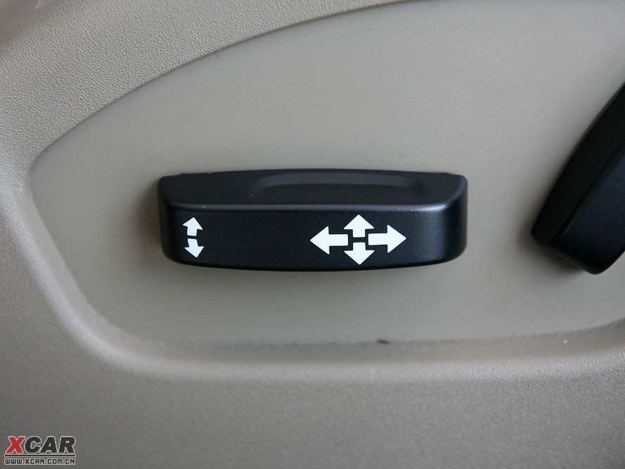 2009���֠���S80L T6 �����