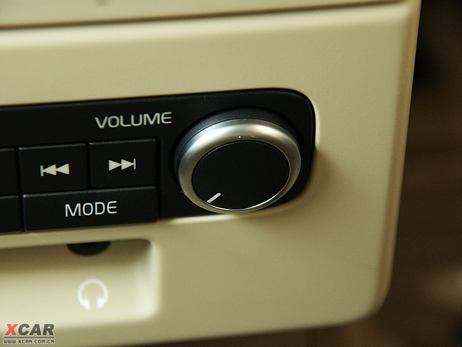 2009���֠���S80L T6 �����