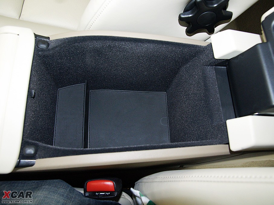 2009���֠���S80L T6 �����