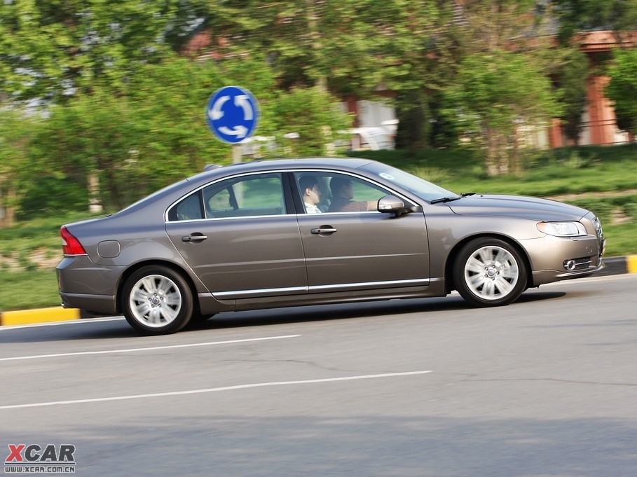 2009���֠���S80L 