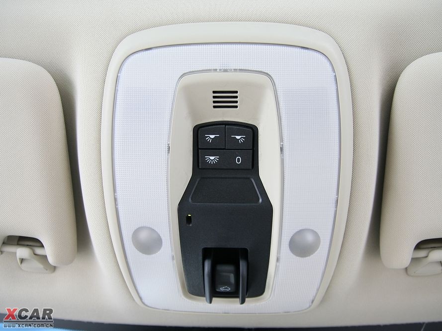 2009���֠���S80L T6 �����