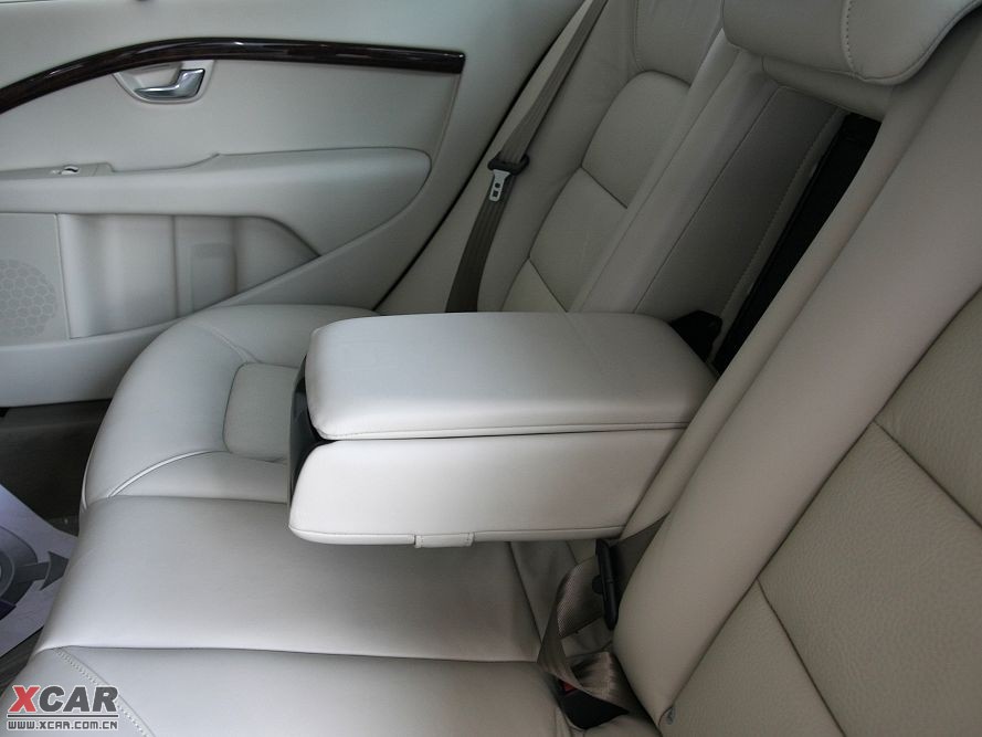 2009���֠���S80L T6 �����