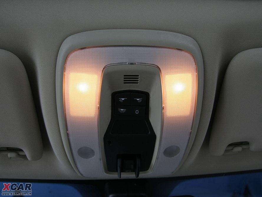 2009���֠���S80L T6 �����