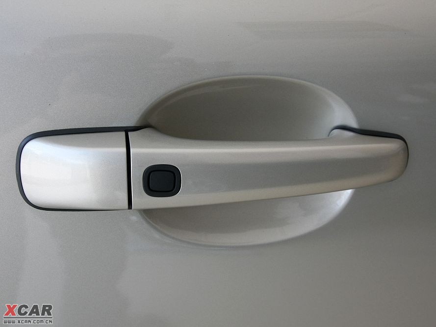 2009���֠���S80L T6 �����