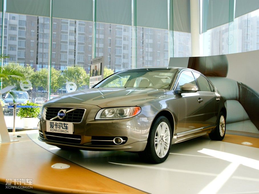 2010֠S80L 3.0T T6 Ű