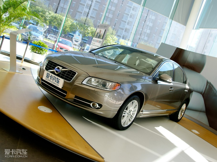 2010֠S80L 3.0T T6 Ű