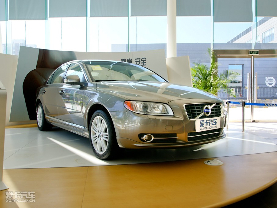 2010֠S80L 3.0T T6 Ű