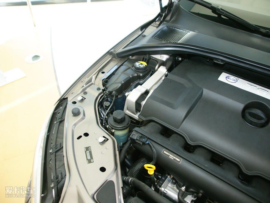 2010֠S80L 3.0T T6 Ű