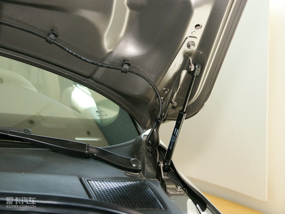 2010֠S80L 3.0T T6 Ű