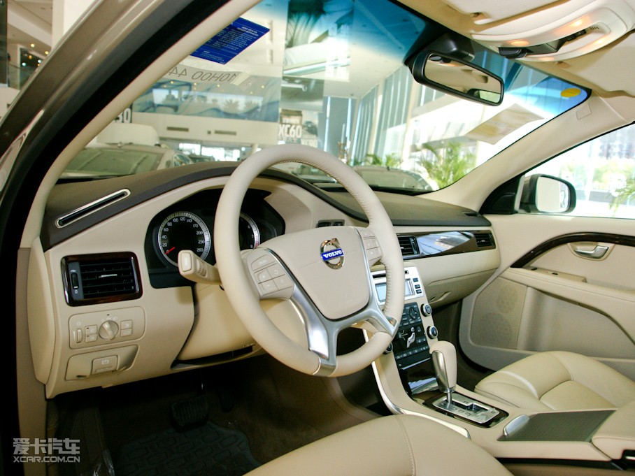 2010֠S80L 3.0T T6 Ű