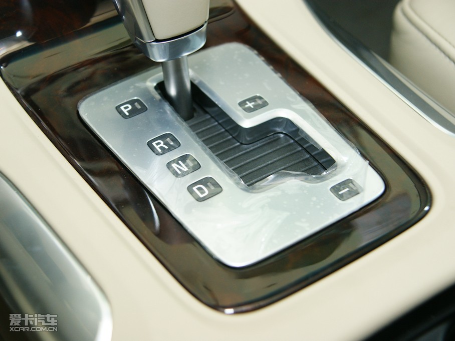 2010���֠���S80L 3.0T T6 ������Ű�