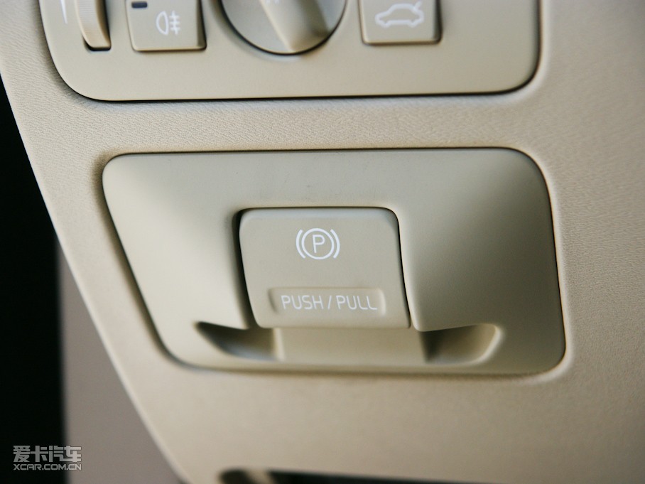 2010֠S80L 3.0T T6 Ű