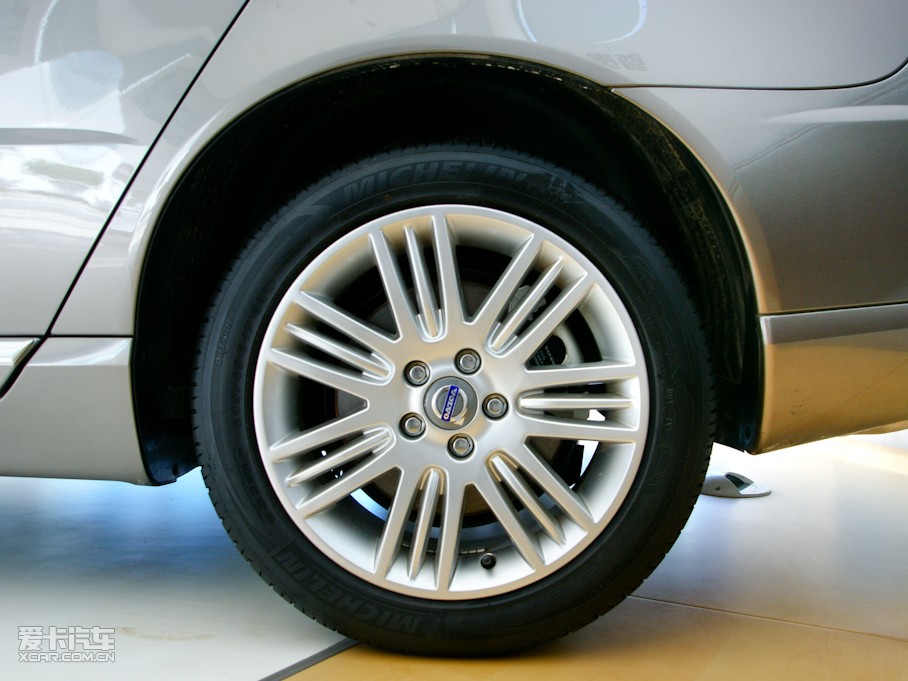 2010���֠���S80L 3.0T T6 ������Ű�