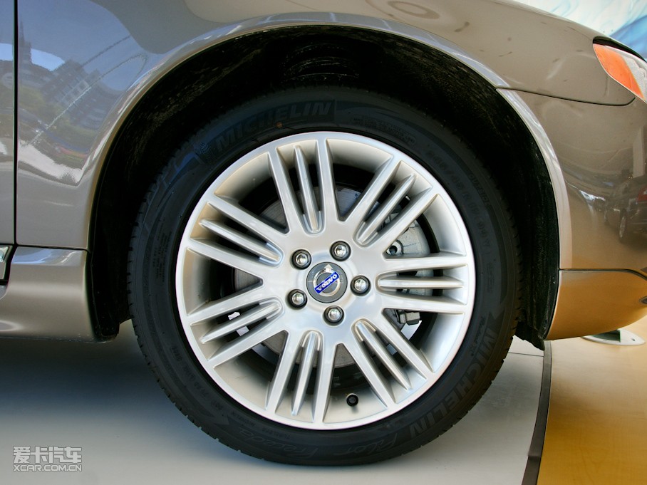 2010֠S80L 3.0T T6 Ű