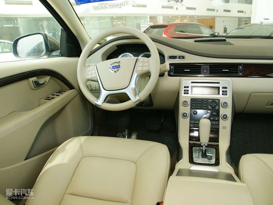 2010֠S80L 3.0T T6 Ű