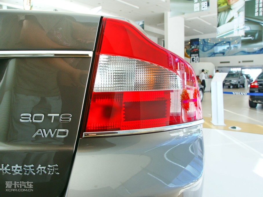 2010֠S80L 3.0T T6 Ű