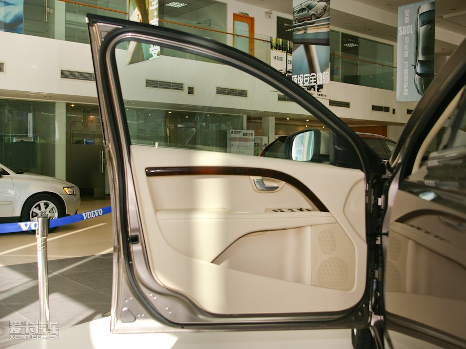 2010���֠���S80L 3.0T T6 ���(q��)���Ű�