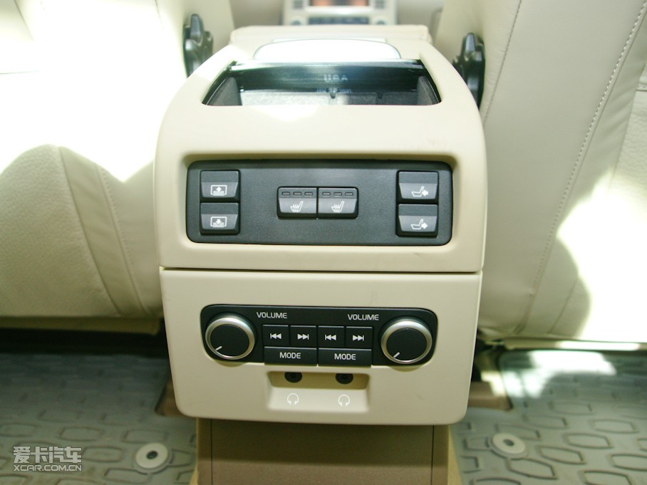 2010���֠���S80L 3.0T T6 ������Ű�