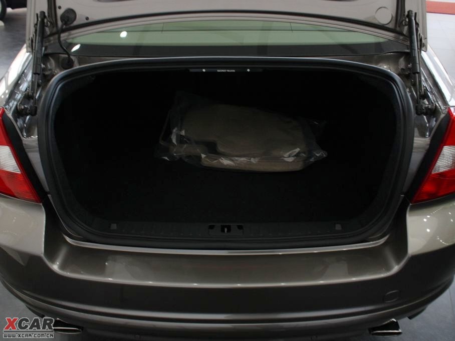 2010���֠���S80L 2.5T ������Ű�