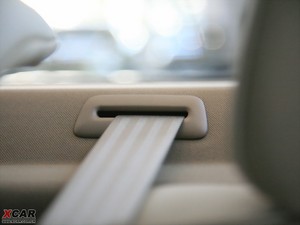 2010款2.5T 两驱智尊版 空间座椅
