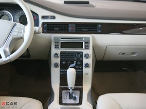 2010款3.0T T6 四驱智尊版 中控台